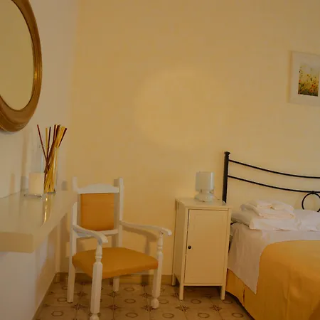 Bed and Breakfast Casa Amabili 3*